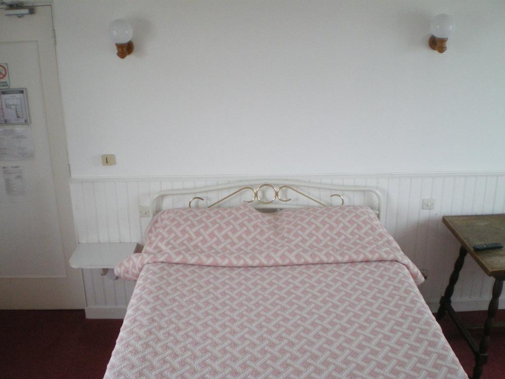 Hotel La Jetee Sud La Rochelle  Pokoj fotografie